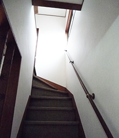 階段のクロス