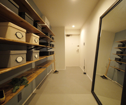 オープン収納の家 - 新宿区 -